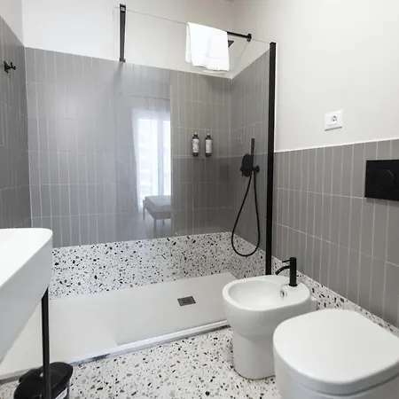 Πανσιόν Montebello Comfort Ανκόνα