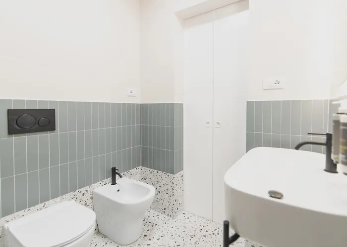 Montebello Comfort 招待所 安科纳