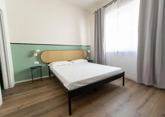 Montebello Comfort 招待所 3*