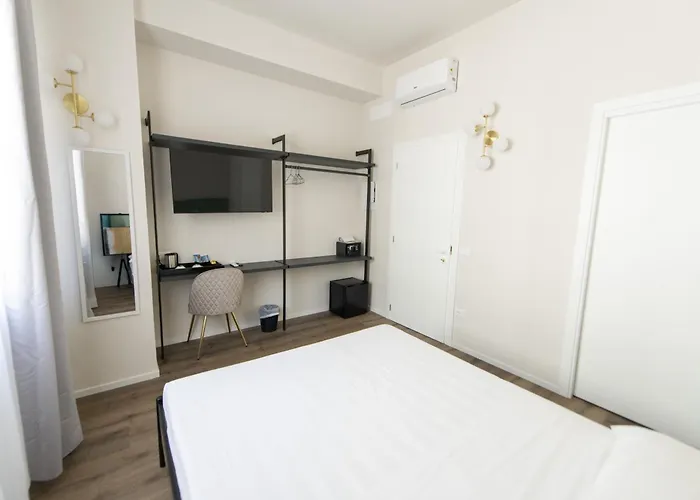 Montebello Comfort 招待所 安科纳